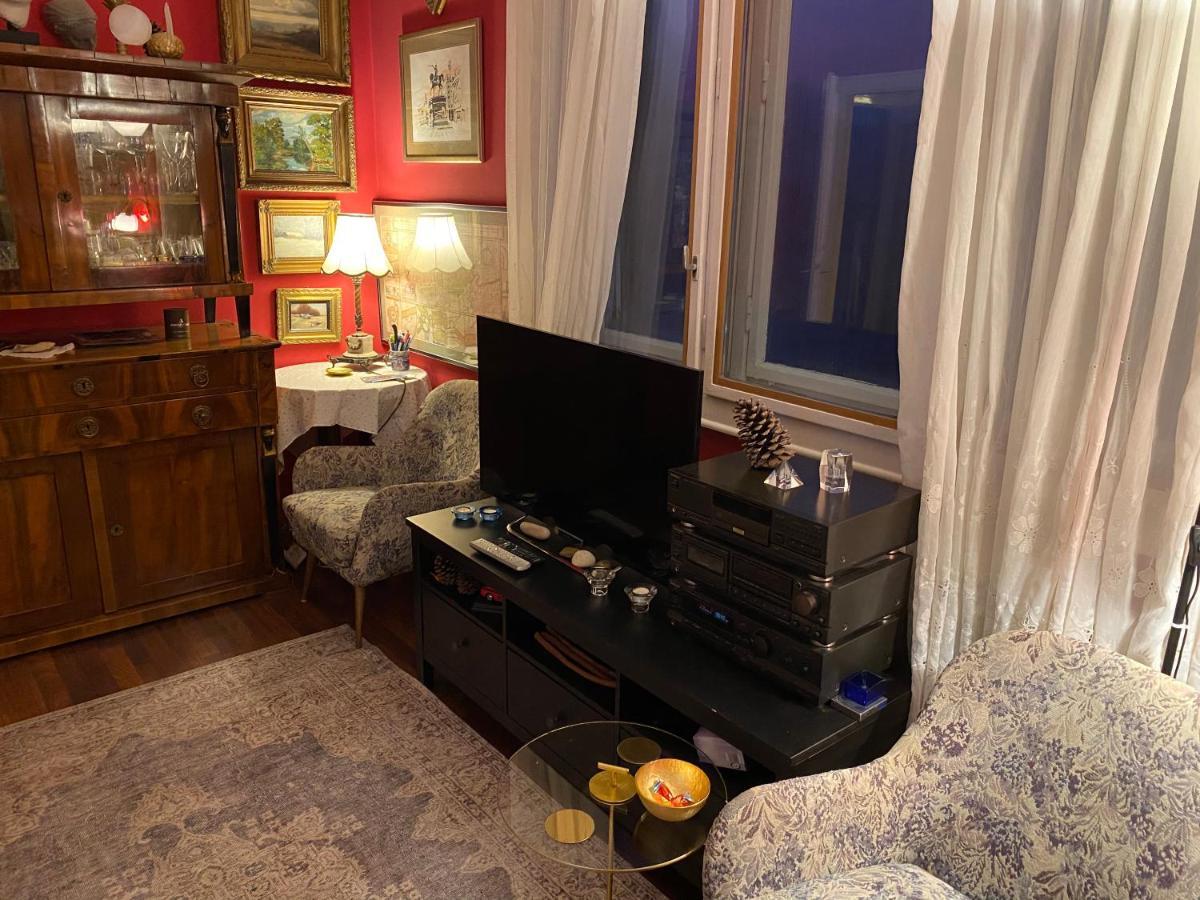 Lonyay Street Apartament *